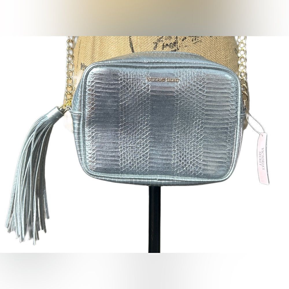Victoria's Secret Fashion Show Silver Metallic Cross Body Purse‎ w/ Tassel NWT